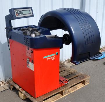 Wuchtmaschine HOFMANN Geodyna 5001 Reifenwuchtmaschine Auswuchtmasche Wuchte