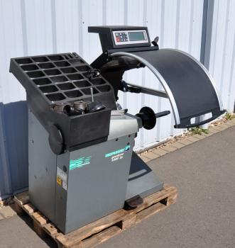 Preview: HOFMANN Geodyna 6300 -2P Auswuchtmaschine Powerclamp Wuchte Reifenwuchtmaschine