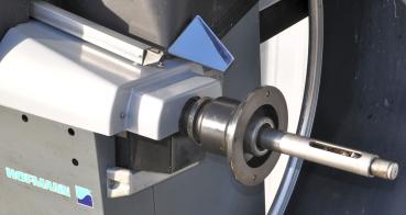 Preview: HOFMANN Geodyna 6300 2P Reifenwuchtmaschine Auswuchtmaschine Powerclamp Wuchte