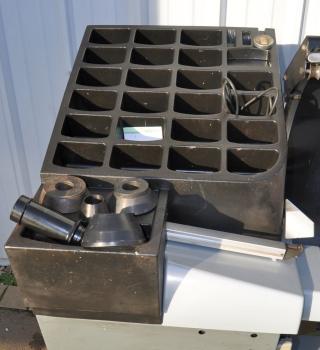 HOFMANN Geodyna 6300 2P Reifenwuchtmaschine Auswuchtmaschine Powerclamp Wuchte