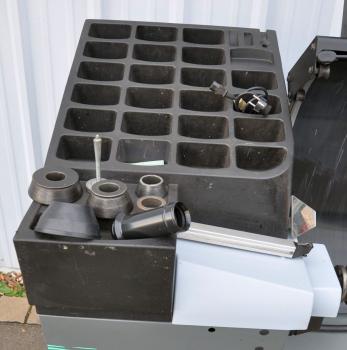 HOFMANN Geodyna 6300 P Auswuchtmaschine Reifenwuchtmaschine Powerclamp Wuchte