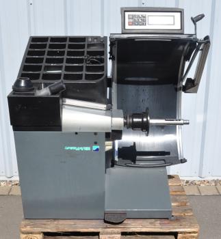 Preview: HOFMANN Geodyna 6300 P Auswuchtmaschine Reifenwuchtmaschine Powerclamp Wuchte