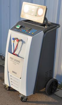 Preview: WAECO ASC 2000 R134a AirCon Klimaservicegerät Klimaservice Servicegerät VAS6381a