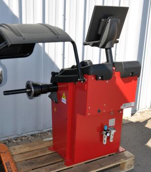 Butler Librak 360 PWS Pro Reifenwuchtmaschine Auswuchtmaschine Wuchte NEUWERTIG