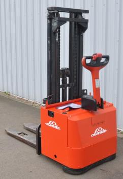 Preview: Linde L 165 Triplex 1,6To Hubwagen Deichselstapler Hochhubwagen Hubhöhe: 4316 mm