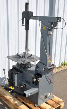 Reifenmontiermaschine GIULIANO S224 Montiermaschine Reifenwechselmaschine