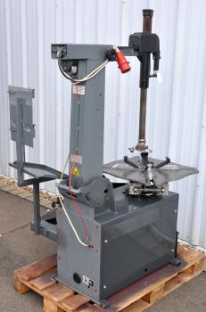 GIULIANO S224 Montiermaschine Reifenmontiermaschine Reifenwechselmaschine