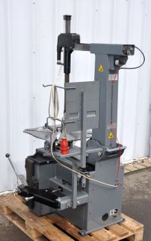 Reifenmontiermaschine GIULIANO S224 Montiermaschine Reifenwechselmaschine