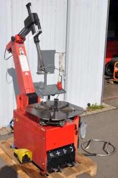 GIULIANO S224 Montiermaschine Schockbefüller Reifenmontiermaschine Luftbooster