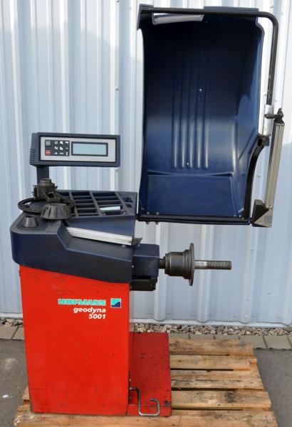 HOFMANN Geodyna 5001 Wuchtmaschine Reifenwuchtmaschine Auswuchtmasche Wuchte