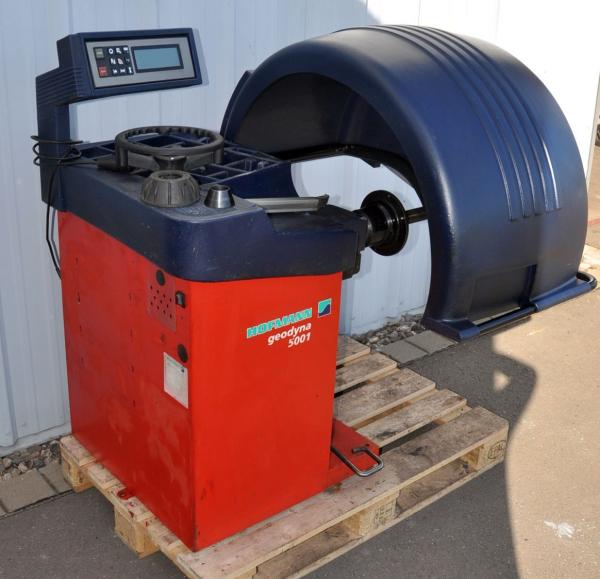 HOFMANN Geodyna 5001 Wuchtmaschine Reifenwuchtmaschine Auswuchtmasche Wuchte