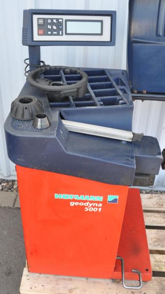 HOFMANN Geodyna 5001 Wuchtmaschine Reifenwuchtmaschine Auswuchtmasche Wuchte