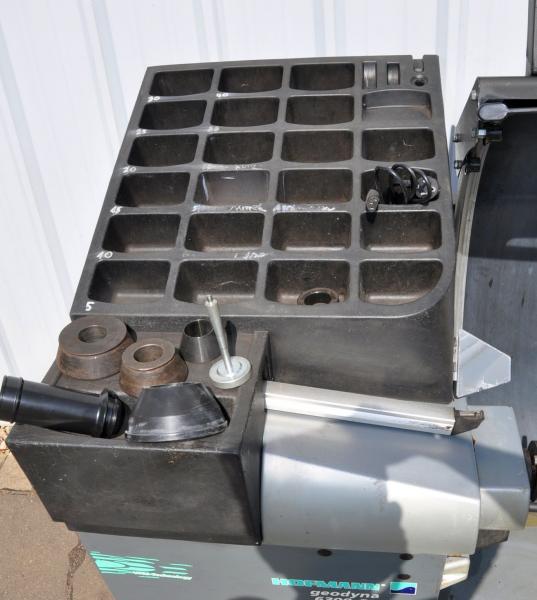 HOFMANN Geodyna 6300 -2P Auswuchtmaschine Powerclamp Wuchte Reifenwuchtmaschine