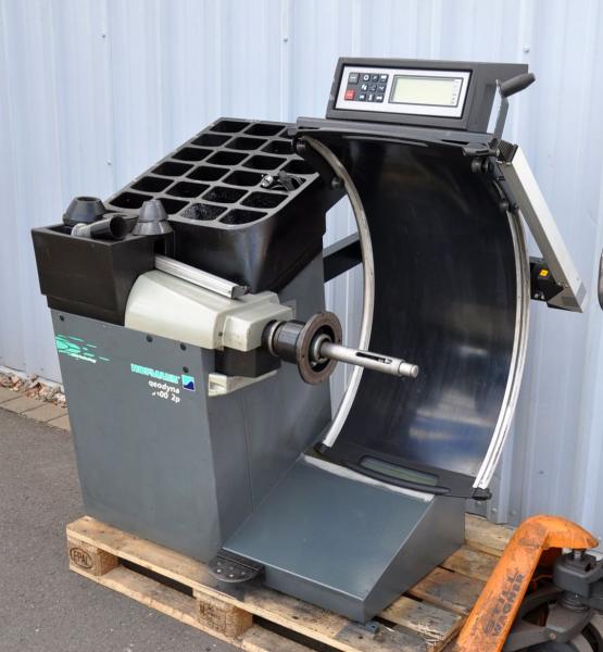 HOFMANN Geodyna 6300 -2P Auswuchtmaschine Powerclamp Wuchte Reifenwuchtmaschine