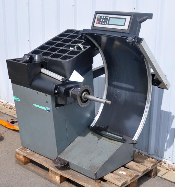 HOFMANN Geodyna 6300 P Auswuchtmaschine Reifenwuchtmaschine Powerclamp Wuchte