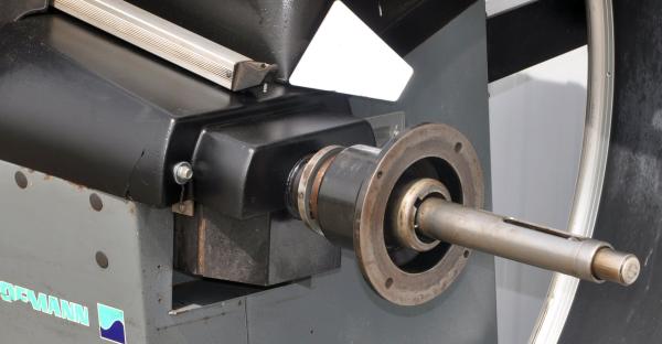 HOFMANN Geodyna 6300 P Auswuchtmaschine Reifenwuchtmaschine Powerclamp Wuchte
