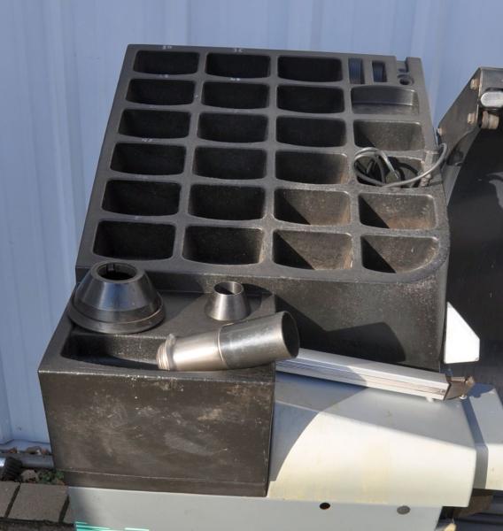 HOFMANN Geodyna 6300 P Auswuchtmaschine Reifenwuchtmaschine Powerclamp Wuchte