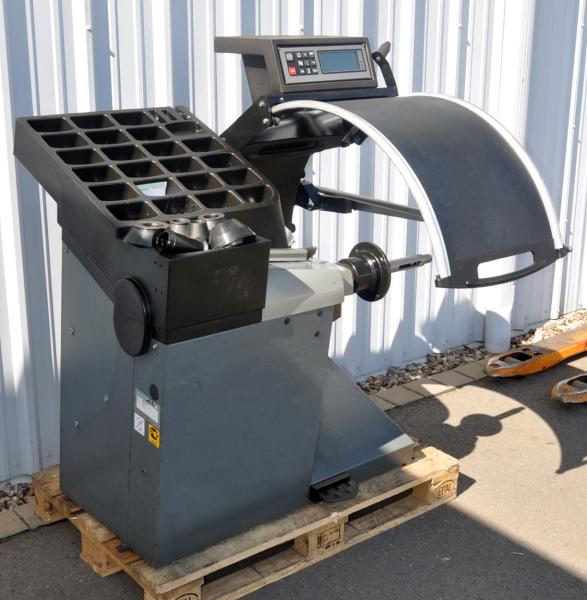 HOFMANN Geodyna 6300 2P Reifenwuchtmaschine Wuchtmaschine Auswuchtmasche Wuchte