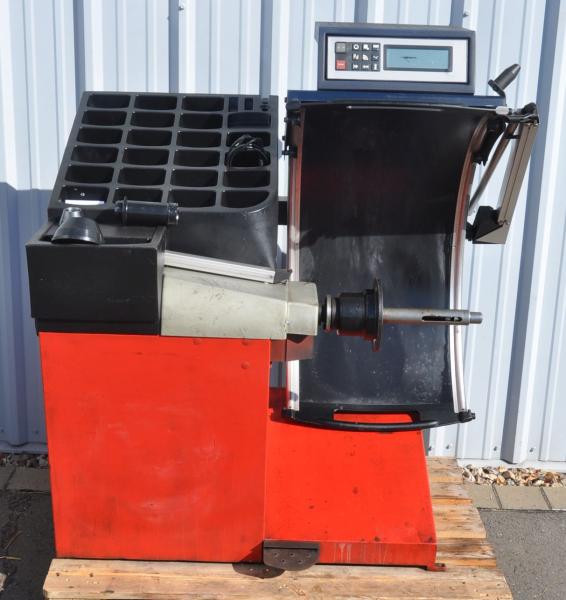 HOFMANN Geodyna 6300 P Reifenwuchtmaschine Wuchtmaschine Auswuchtmasche Wuchte