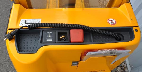 Jungheinrich EJC 110 el. Hubwagen Deichselstapler Hochhubwagen Ameise Stapler