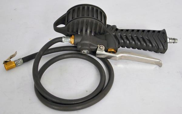 Reifenbefüller ALLIGATOR GATOR INFLATOR MID 2 Luftdruckprüfer Befüller 12 bar