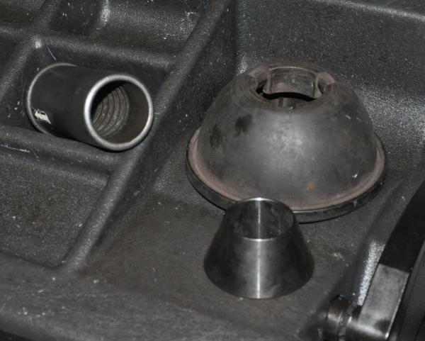 CEMB C75 -2 SE Reifenwuchtmaschine Auswuchtmaschine Wuchtemaschine pneu Radspann