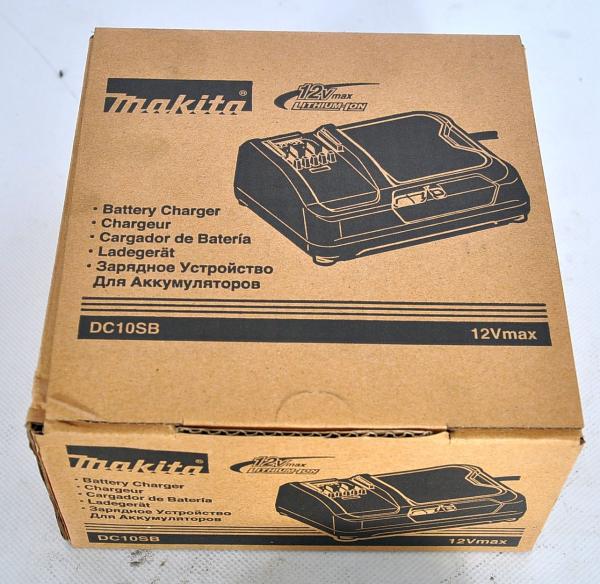 Makita DC10SB Schnellladegerät Ladegerät CXT Li-ion Akkus 10 - 12V Akkuschrauber
