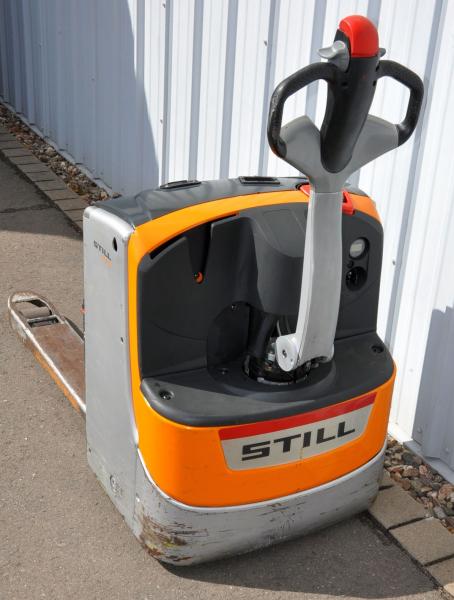 Still EXU 18 Elektro Hubwagen Ameise Ladegerät Gabelstapler 1,8to Bj.2015