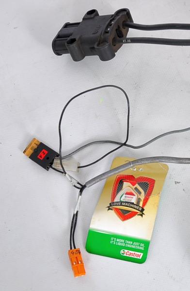 Hako Hakomatik Nassscheuermaschine Ladegerät Automatikladegerät 70-100Ah 24V 14A