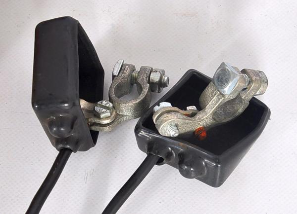 Hako Hakomatik Nassscheuermaschine Ladegerät Automatikladegerät 70-100Ah 24V 14A