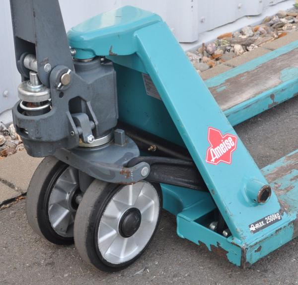 Jungheinrich HPT A 25 Q 2,5 to Hubwagen Handhubwagen Gabelhubwagen Doppelrolle