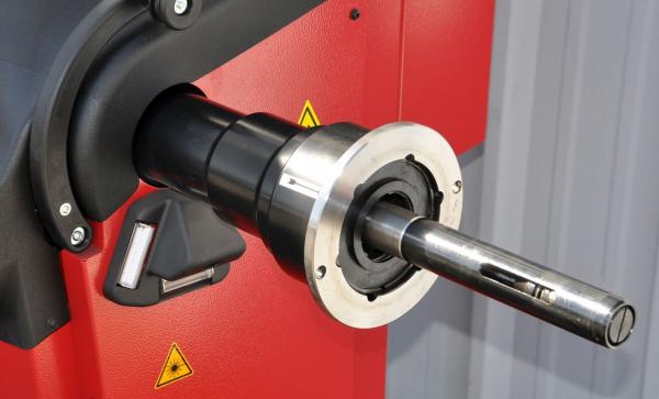 Butler Librak 360 PWS Pro Reifenwuchtmaschine Auswuchtmaschine Wuchte NEUWERTIG