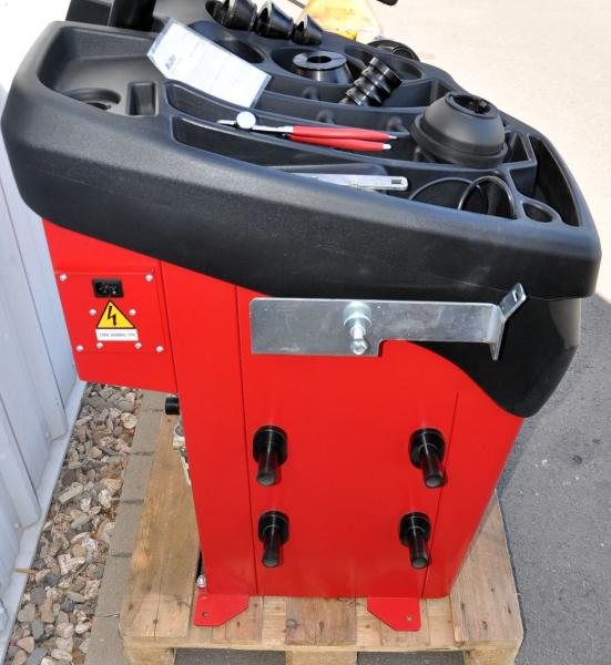 Butler Librak 360 PWS Pro Reifenwuchtmaschine Auswuchtmaschine Wuchte NEUWERTIG
