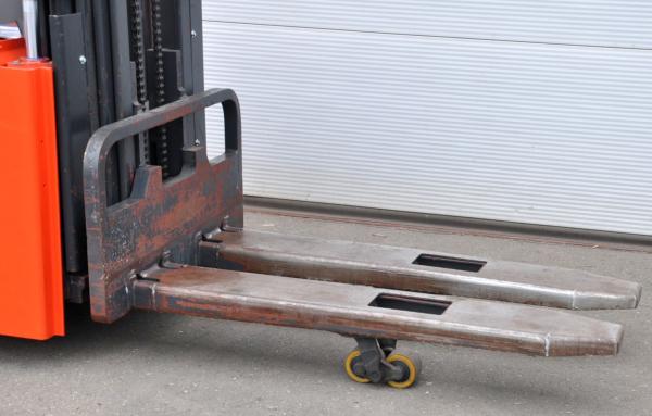 Linde L 165 Triplex 1,6To Hubwagen Deichselstapler Hochhubwagen Hubhöhe: 4316 mm