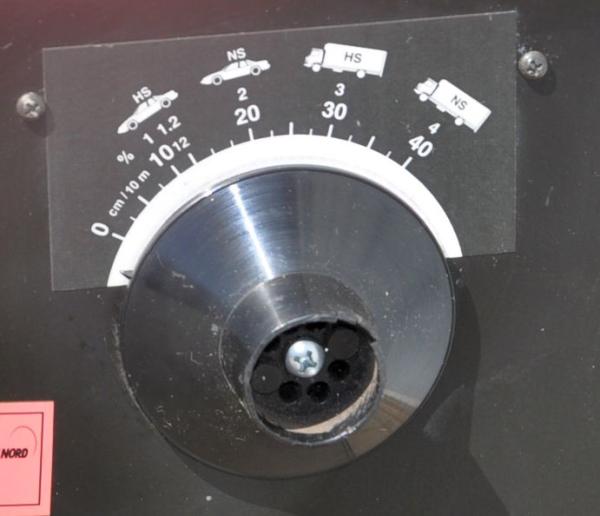 MAWEK SEG011D Scheinwerfereinstellgerät Lichteinstellgerät Scheinwerfer