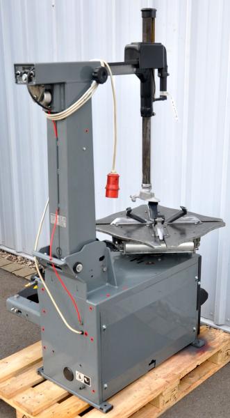 Reifenmontiermaschine GIULIANO S224 Montiermaschine Reifenwechselmaschine