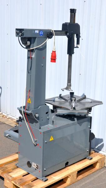 Reifenmontiermaschine GIULIANO S224 Montiermaschine Reifenwechselmaschine