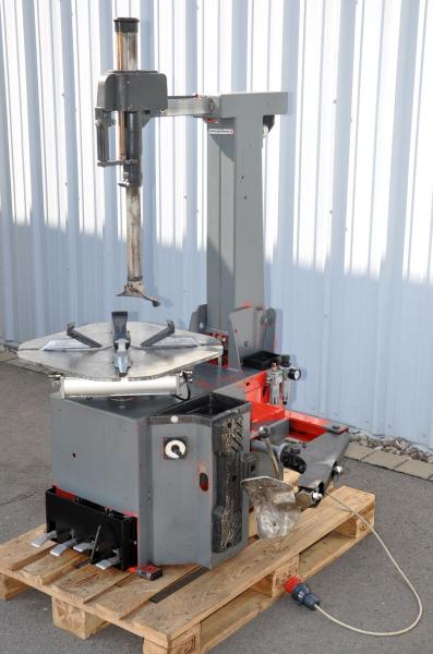GIULIANO S224 Reifenmontiermaschine Montiermaschine Reifenwechselmaschine