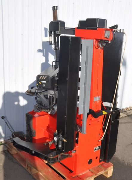 Reifenmontiermaschine GIULIANO S231 PAX Runflat Hilfsarm Reifenwechselmaschine