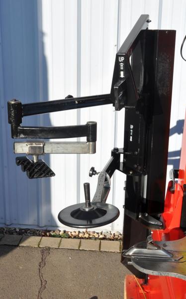 Reifenmontiermaschine GIULIANO S231 PAX Runflat Hilfsarm Reifenwechselmaschine