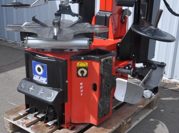 Reifenmontiermaschine GIULIANO S231 PAX Runflat Hilfsarm Reifenwechselmaschine