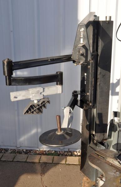 GIULIANO S231 Reifenmontiermaschine PAX Runflat Hilfsarm Reifenwechselmaschine