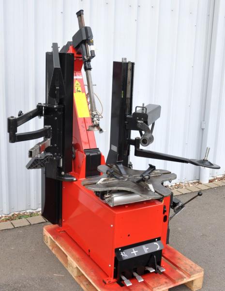 Reifenmontiermaschine GIULIANO S231 PAX Runflat Hilfsarm Reifenwechselmaschine