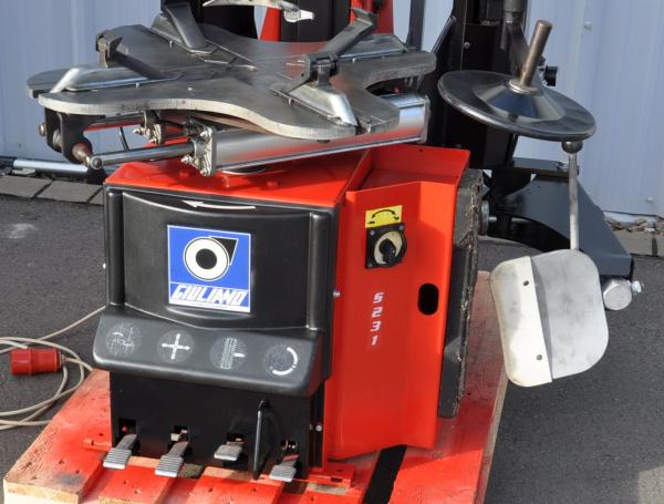 GIULIANO S231 Reifenmontiermaschine PAX Runflat Hilfsarm Reifenwechselmaschine