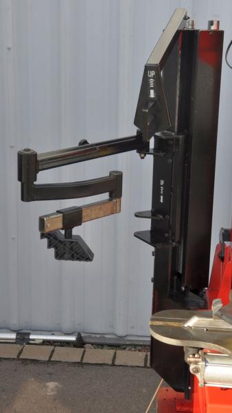 Reifenmontiermaschine GIULIANO S231 PAX Runflat Hilfsarm Reifenwechselmaschine