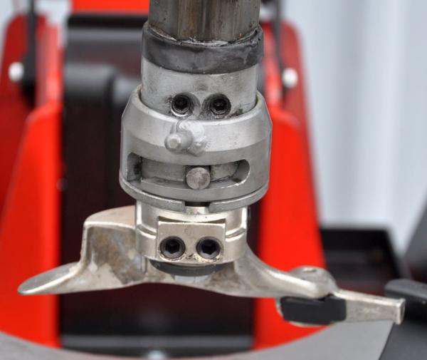 Reifenmontiermaschine GIULIANO S231 PAX Runflat Hilfsarm Reifenwechselmaschine