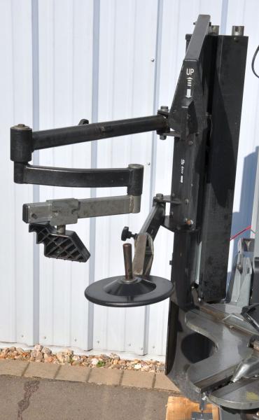 GIULIANO S231 PAX Runflat Hilfsarm Reifenwechselmaschine Reifenmontiermaschine