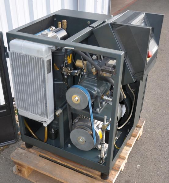 KAESER Schraubenkompressor SM 8 Kompressor Werkstattkompressor Druckluftanlage